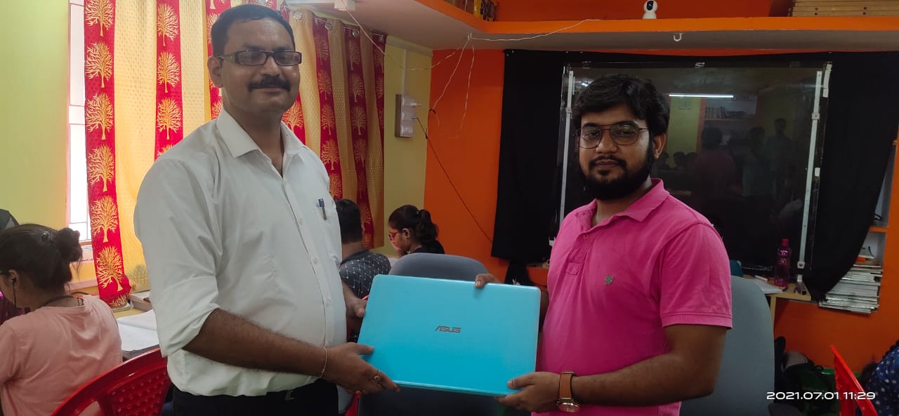 Laptop and Mobile Donation For Digital Class